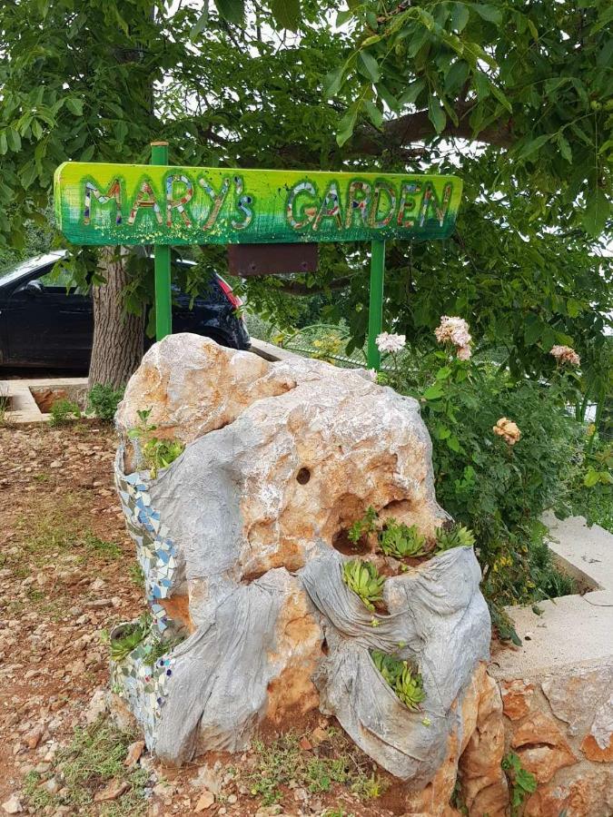 הוילה Tulisevica Mary'S Garden מראה חיצוני תמונה